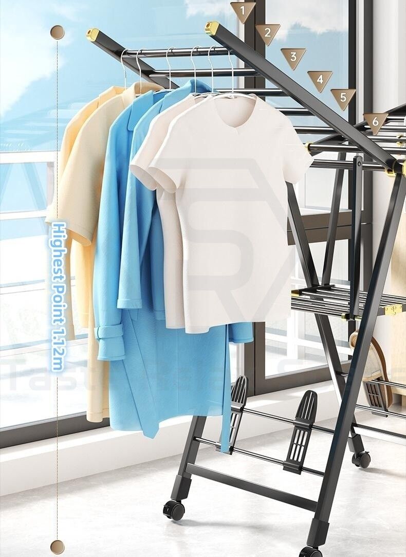 Aluminium Winged Clothes Airer - Foldable Garment Drying Rack with Lockable Wheels